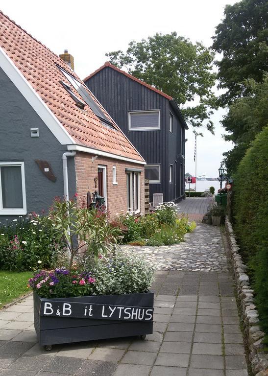 B&B It Lytshus Earnewâld Dış mekan fotoğraf